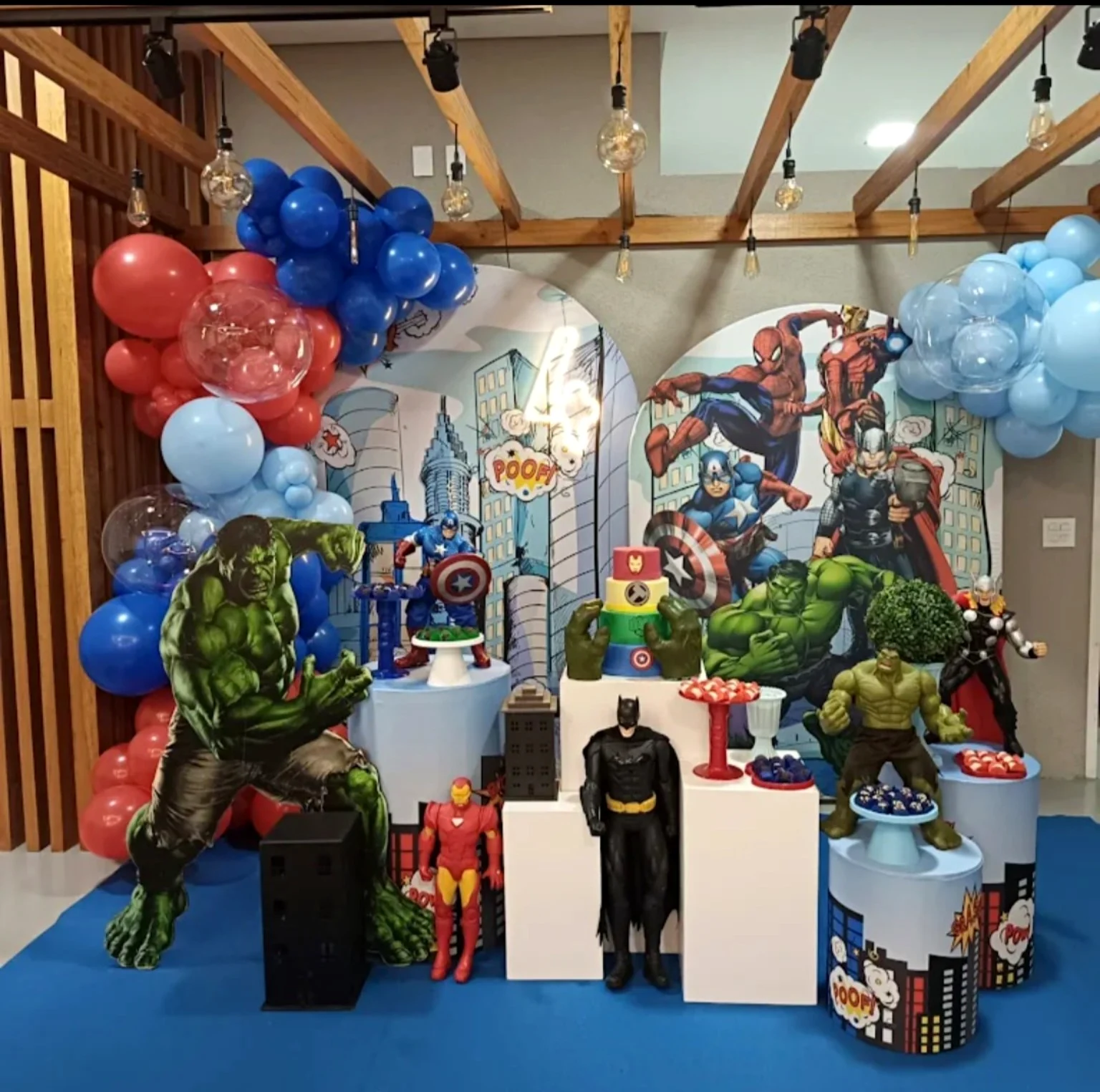 Exemplo de festa temática realizada no salão